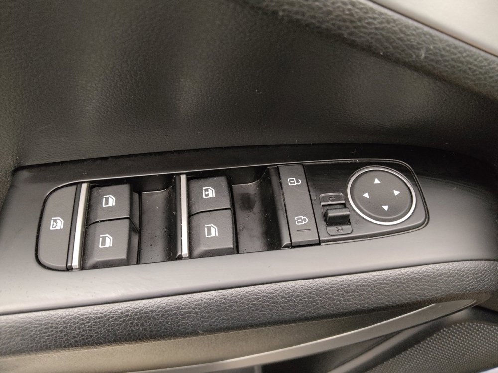 Used 2024 Kia Soul LX w/ LX Technology Package image 27