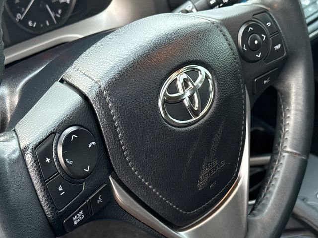 Used 2017 Toyota RAV4 XLE FWD image 30