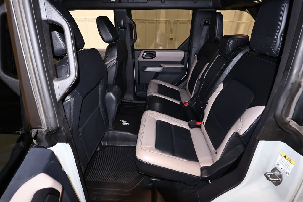Certified 2023 Ford Bronco Wildtrak image 16