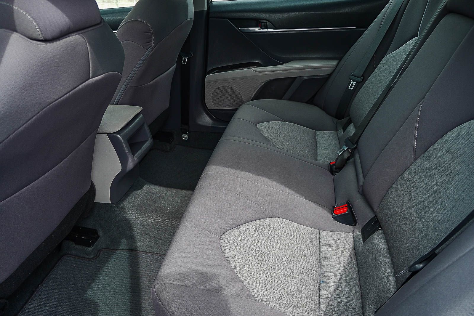 Used 2023 Toyota Camry LE w/ Protection Package (Q2) (TMS) image 24