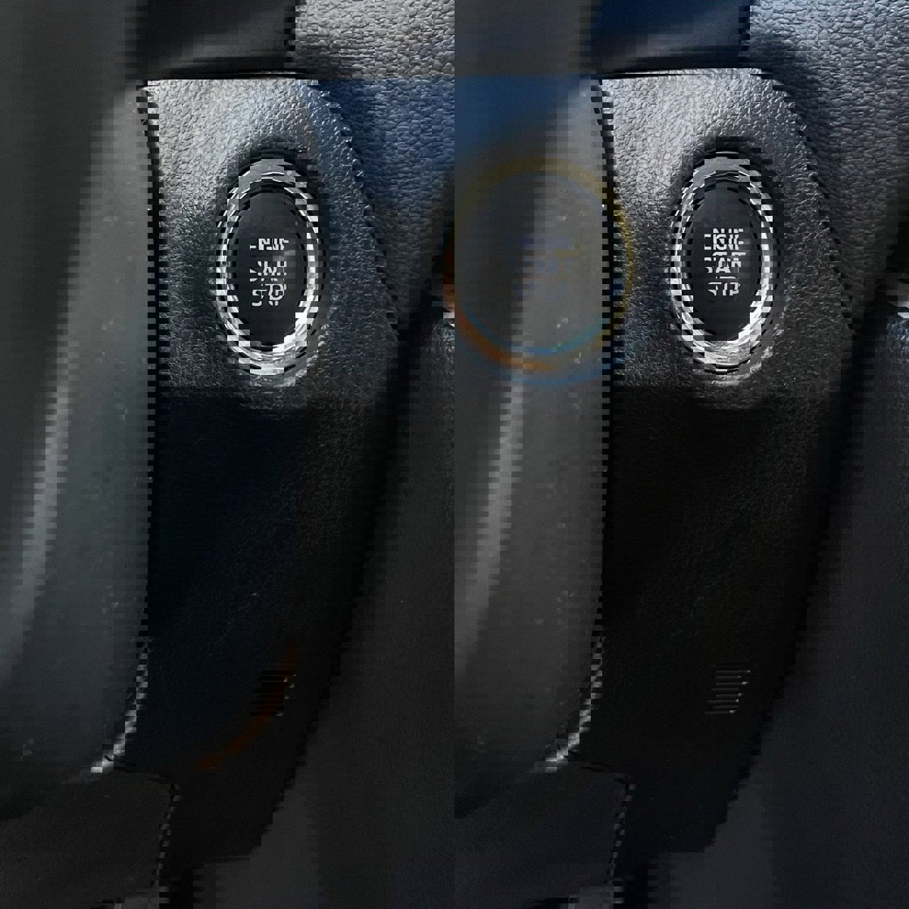 Used 2023 Toyota RAV4 XLE image 16