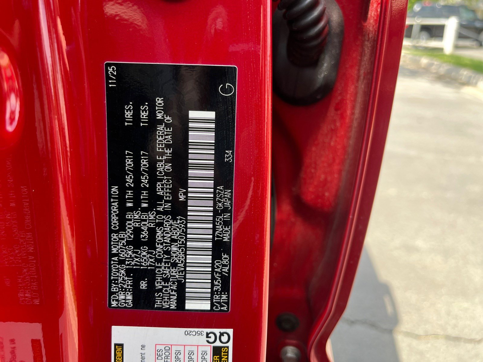 Certified 2026 Toyota 4Runner SR5 AWD/4WD image 32