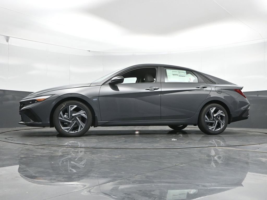 New 2025 Hyundai Elantra Sport image 50