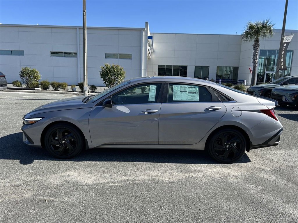 New 2026 Hyundai Elantra SEL Sport w/ Cargo Package image 13