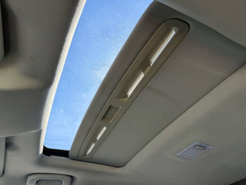 Used 2015 Chevrolet Trax LT w/ LT Sun and Sound Package image 14