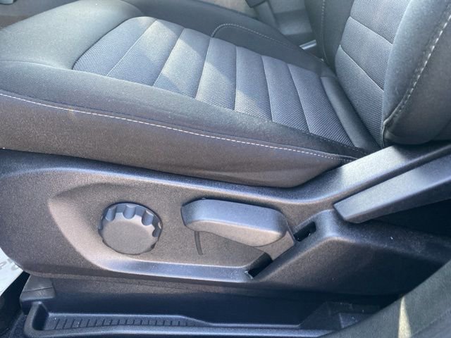 Used 2024 Ford Edge SE w/ Black Appearance Package AWD/4WD image 13