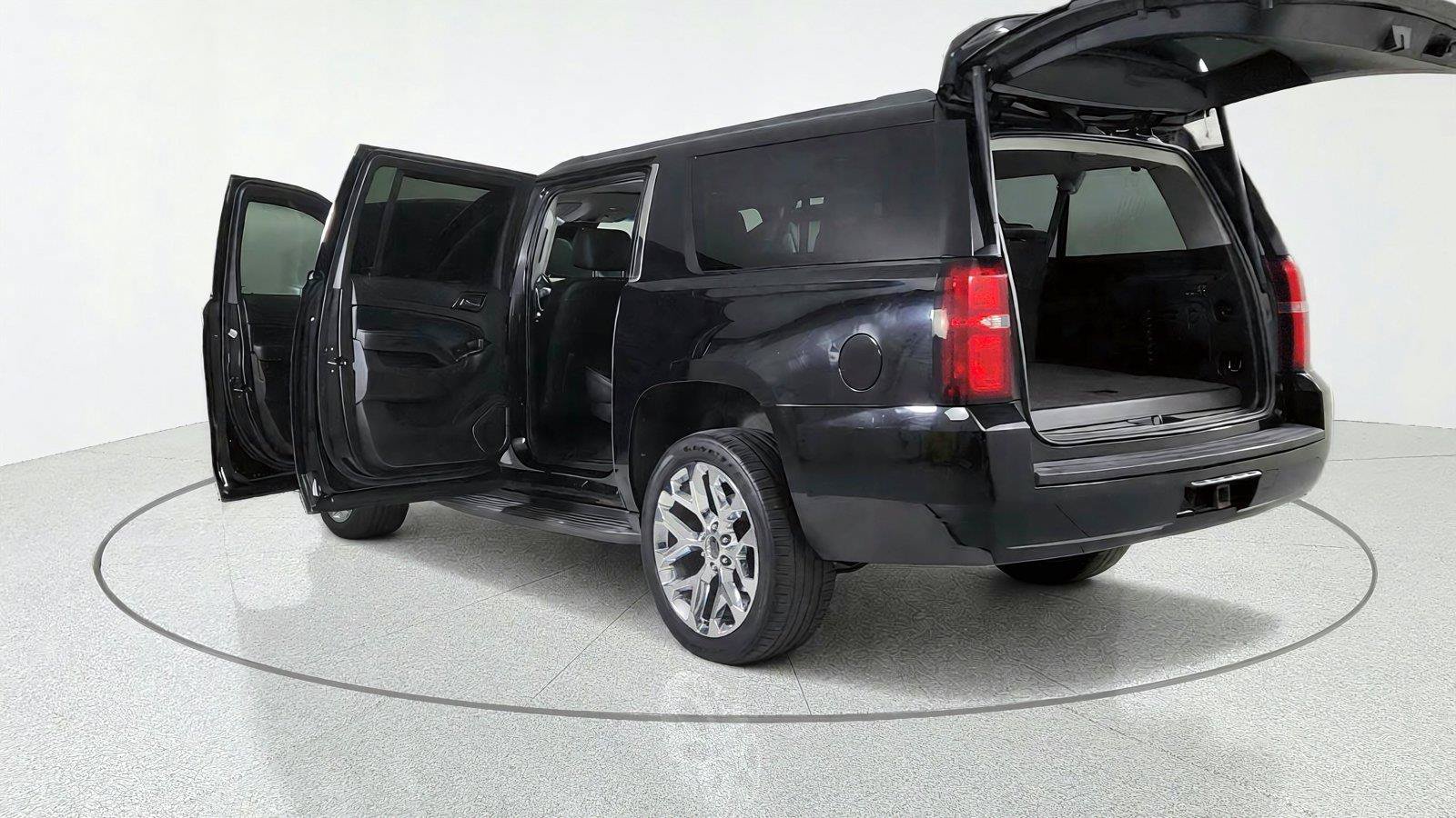 Used 2016 Chevrolet Suburban LT AWD/4WD image 12