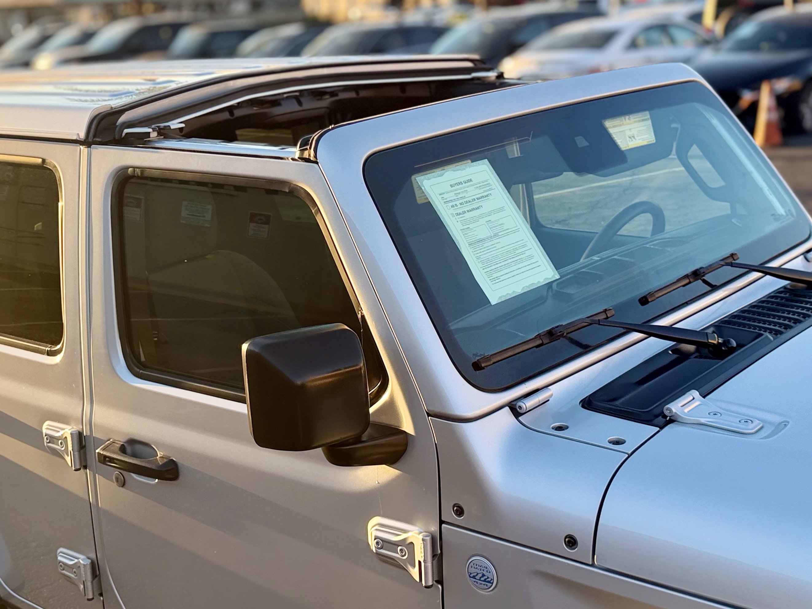 Used 2024 Jeep Wrangler Unlimited Sahara AWD/4WD image 37