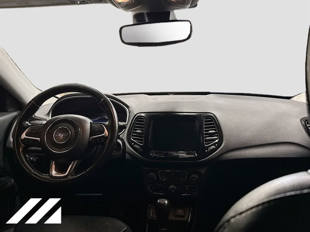 Used 2021 Jeep Compass Limited image 29