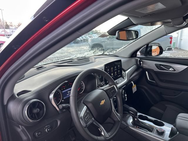 New 2026 Chevrolet Blazer LT w/ Convenience Package AWD/4WD image 13