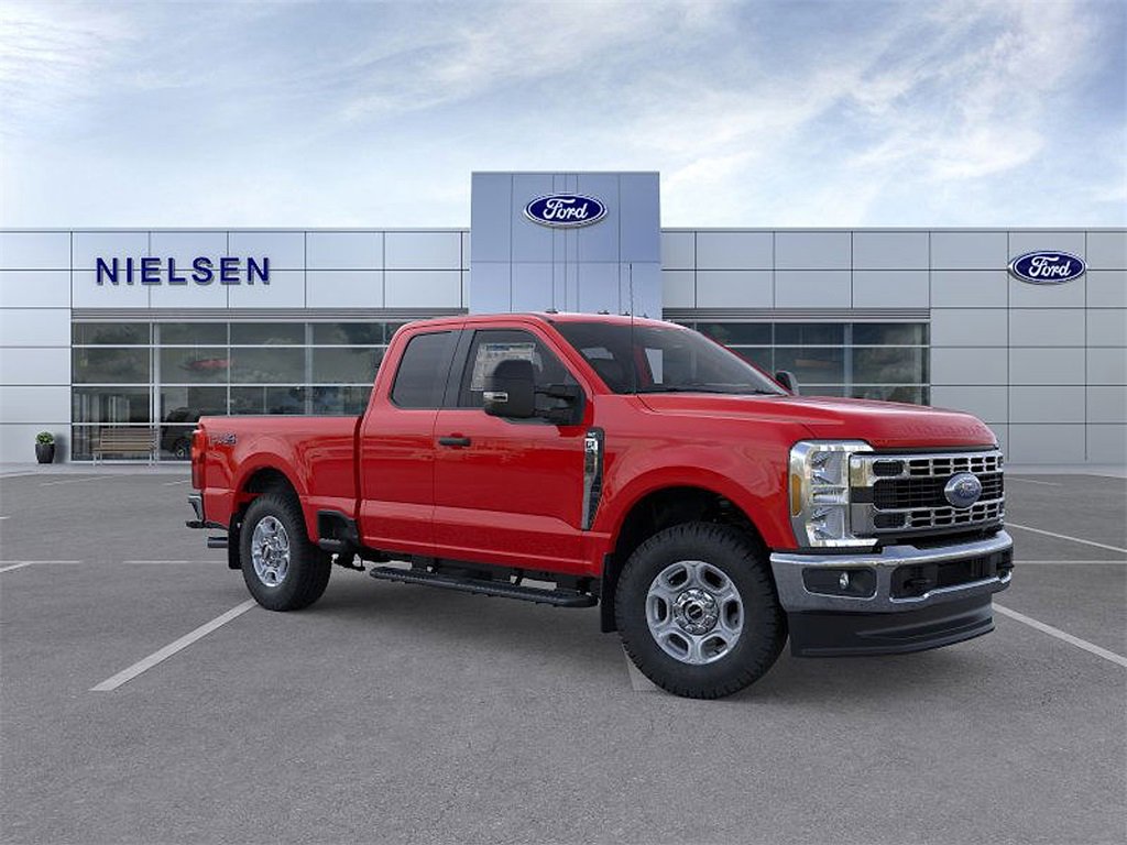 New 2026 Ford F350 XLT image 7