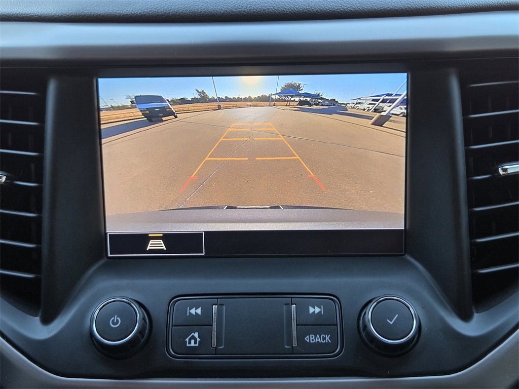 Used 2022 GMC Acadia AT4 image 13