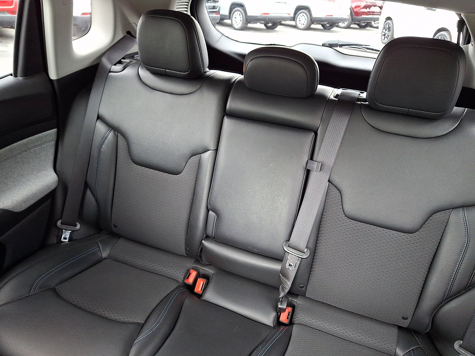 Certified 2022 Jeep Compass Latitude w/ Convenience Group AWD/4WD image 19