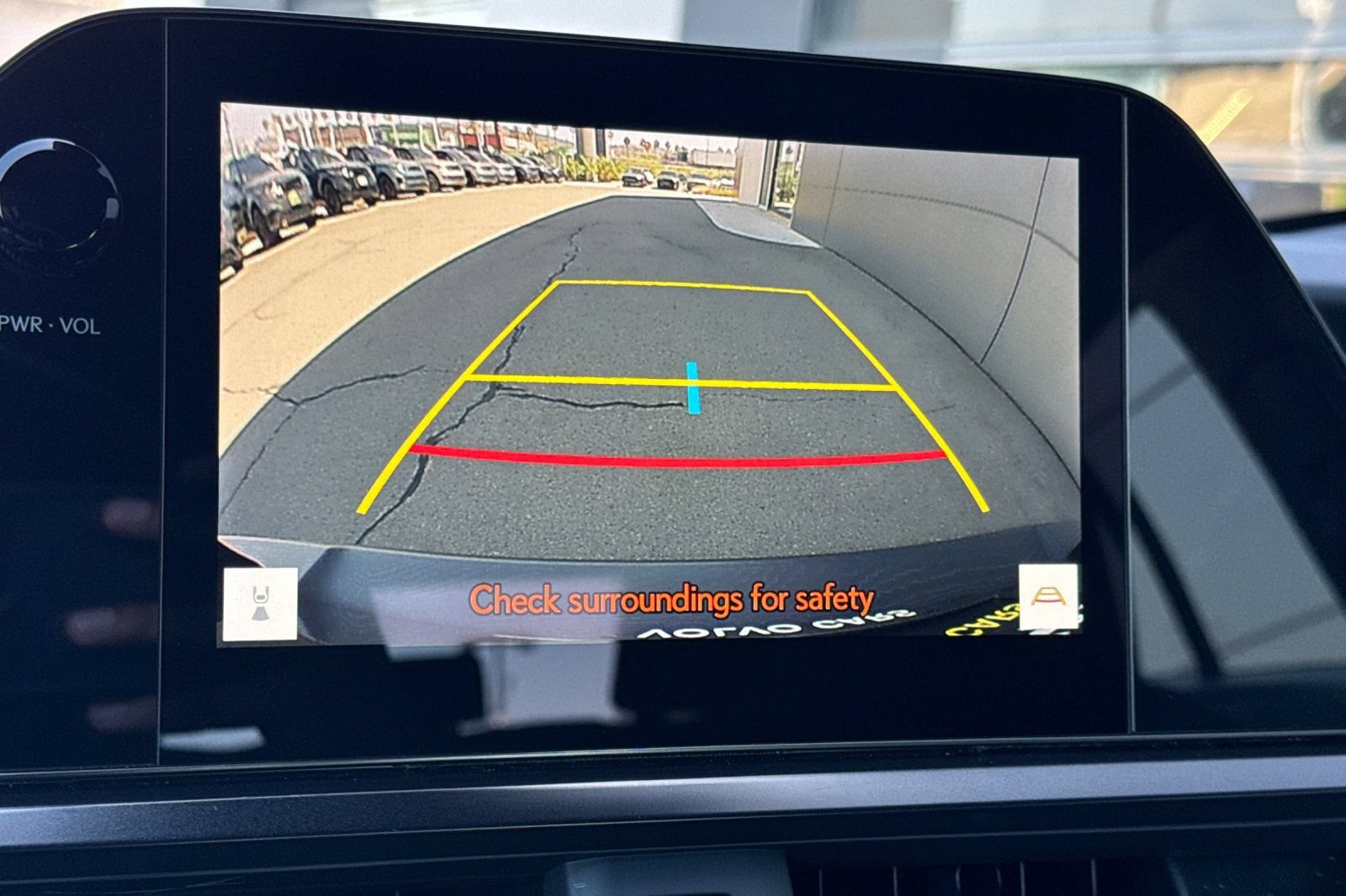Used 2025 Lexus UX 300h FWD w/ Accessory Package (Z2) image 21