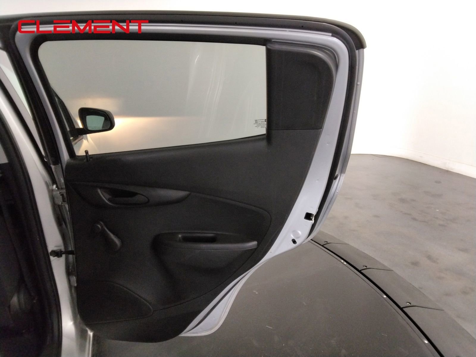 Used 2022 Chevrolet Spark LS FWD image 31