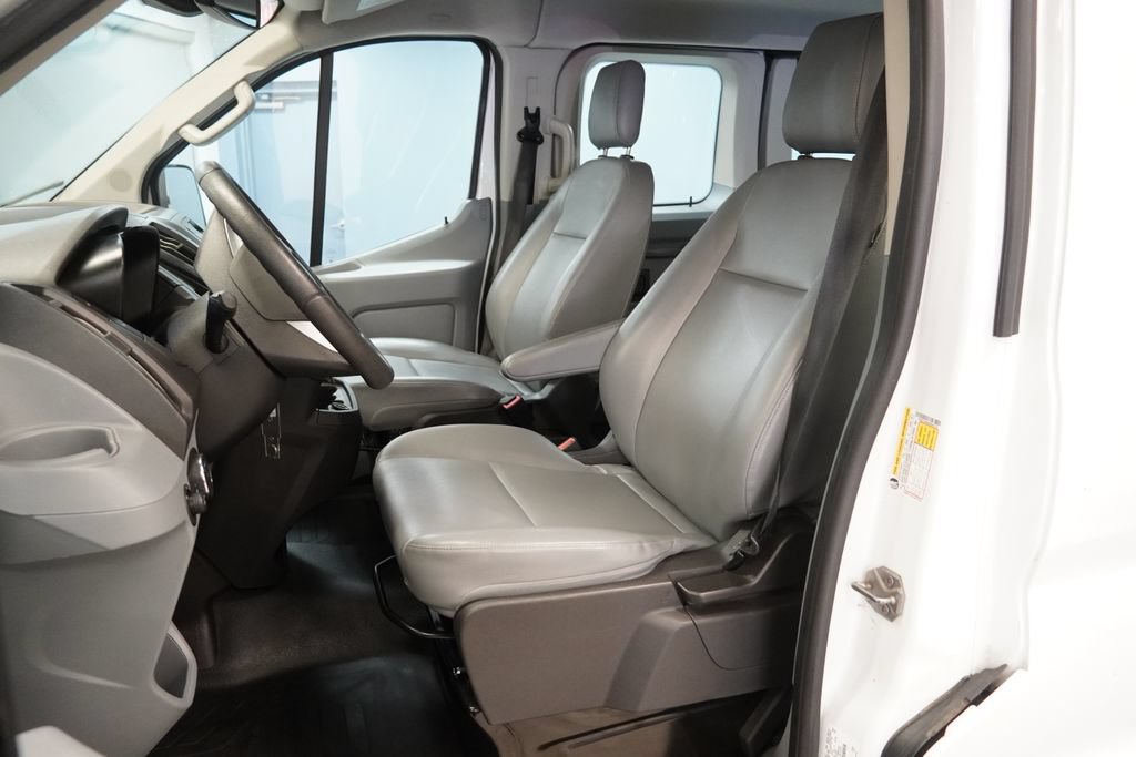 Used 2017 Ford Transit 350 XL RWD image 3