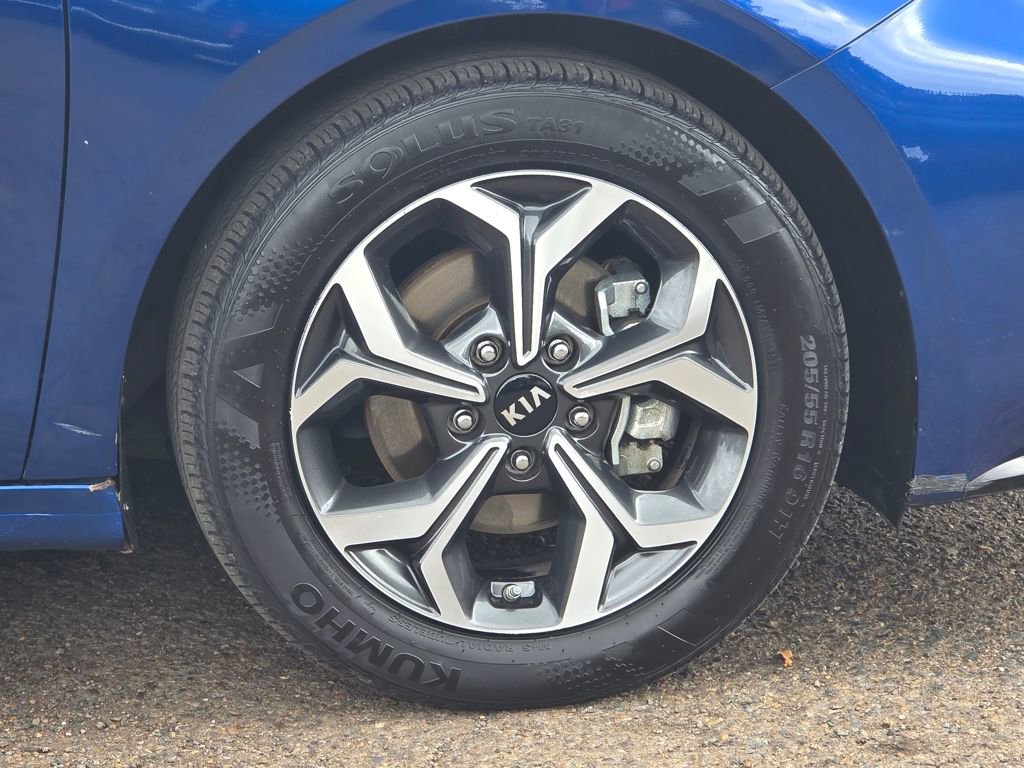 Used 2021 Kia Forte LXS image 28