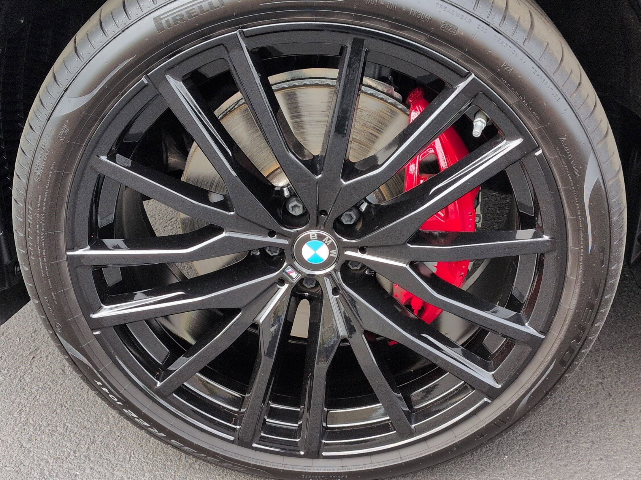 Used 2026 BMW X5 xDrive40i w/ M Sport Package AWD/4WD image 13