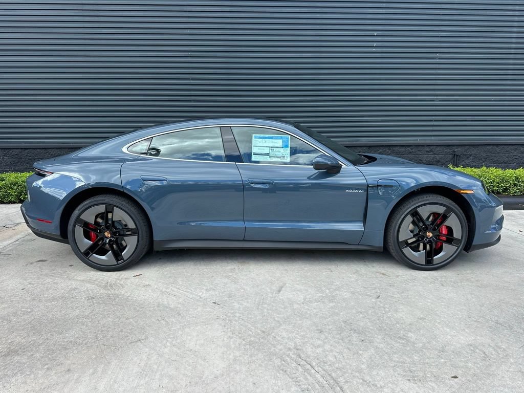 New 2026 Porsche Taycan 4S AWD/4WD image 10