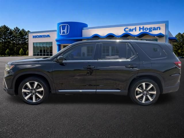 Used 2024 Honda Pilot Touring image 9
