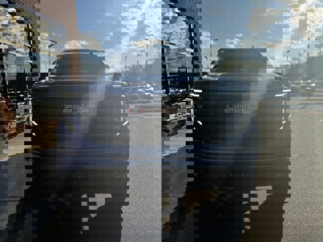 Used 2022 GMC Sierra 1500 Elevation w/ X31 Off-Road Package image 8