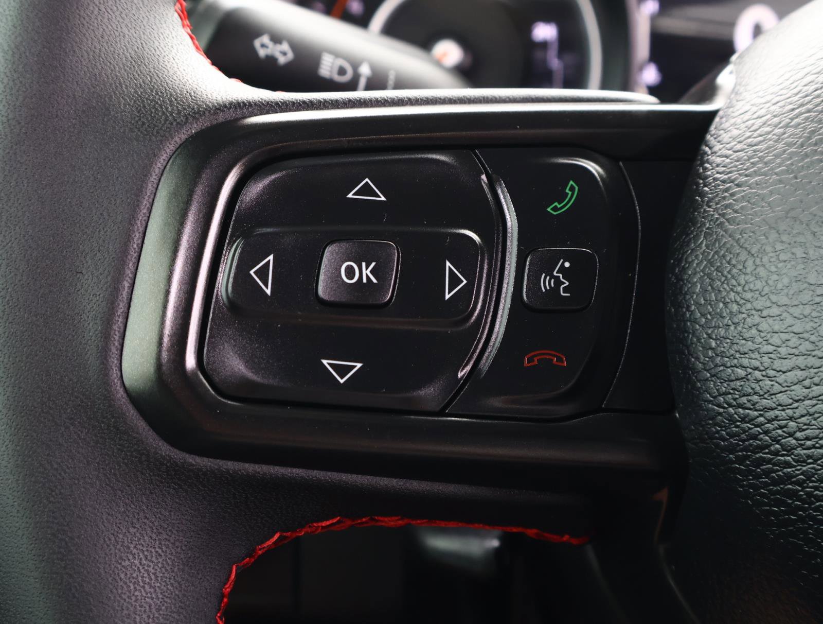 Used 2024 Jeep Wrangler Unlimited Rubicon image 25