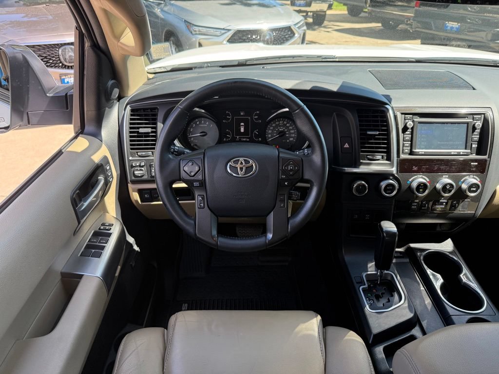 Used 2018 Toyota Sequoia Limited w/ Safety & Convenience Package AWD/4WD image 2