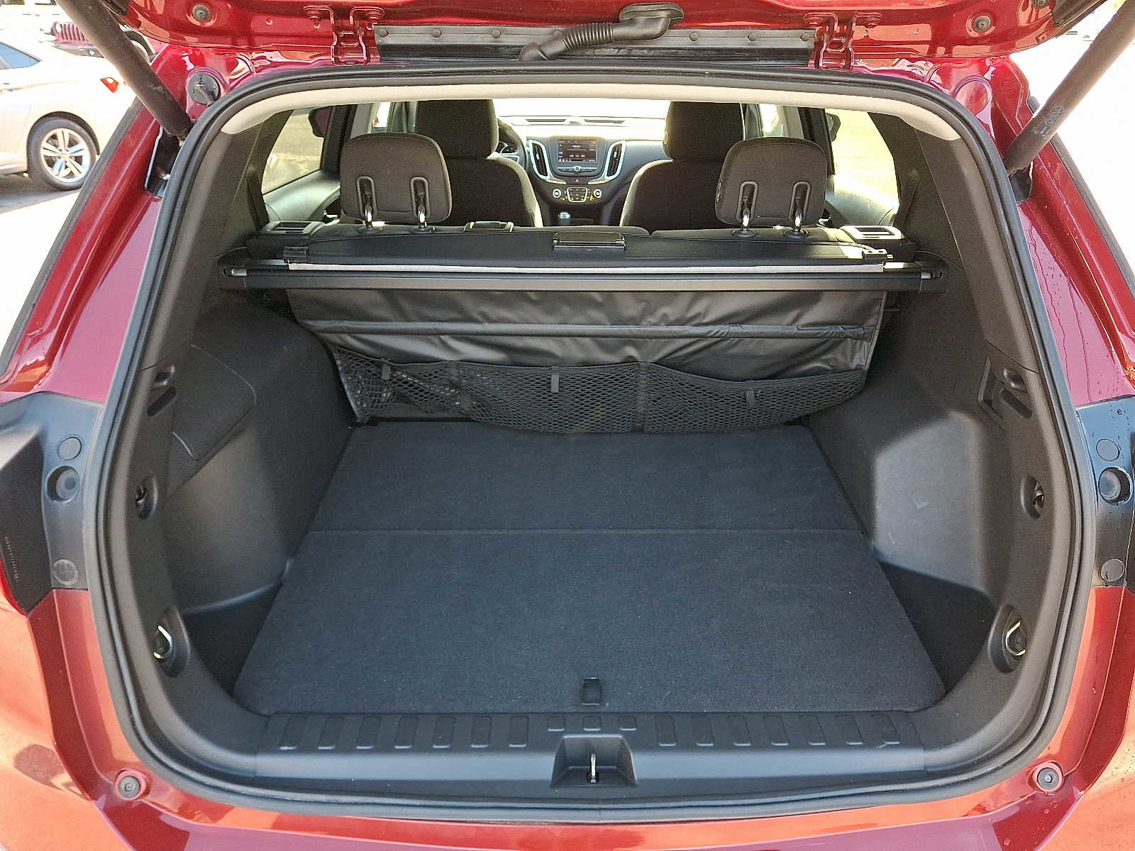 Used 2020 Chevrolet Equinox LT image 27