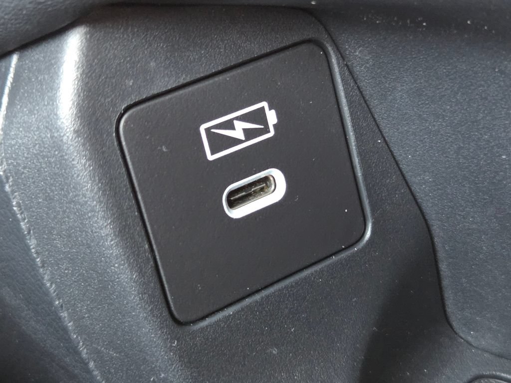Used 2024 Honda HR-V Sport image 10