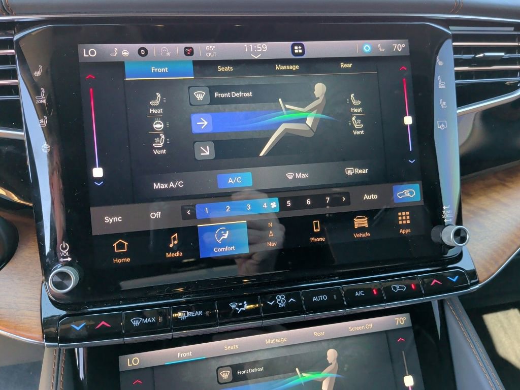 Used 2023 Jeep Grand Wagoneer Series III image 26