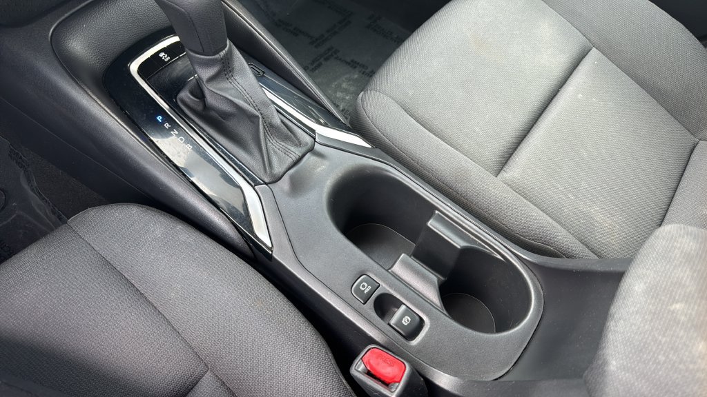 Used 2024 Toyota Corolla LE FWD image 35
