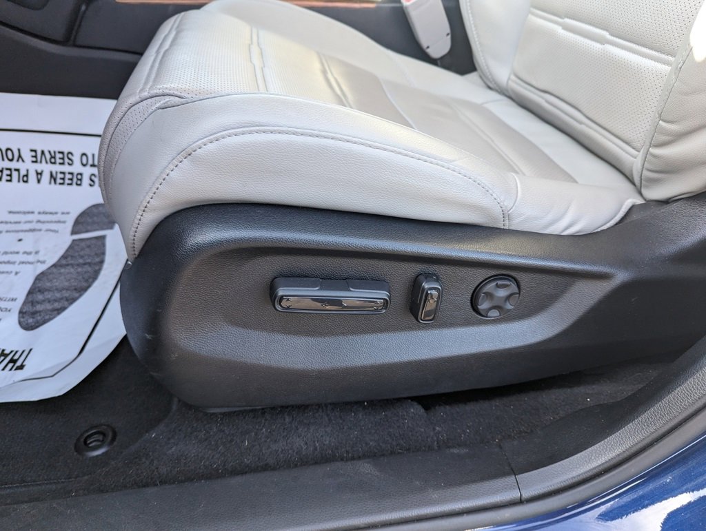 Certified 2022 Honda CR-V Touring image 11