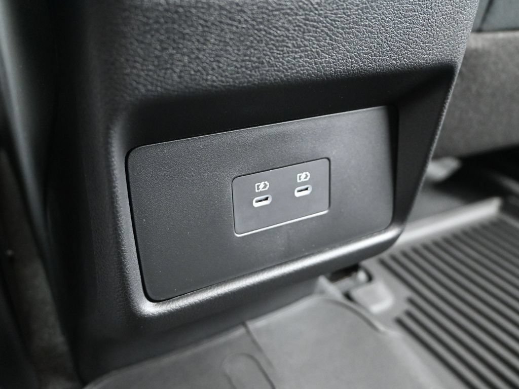 Certified 2026 Nissan Rogue SV FWD image 21