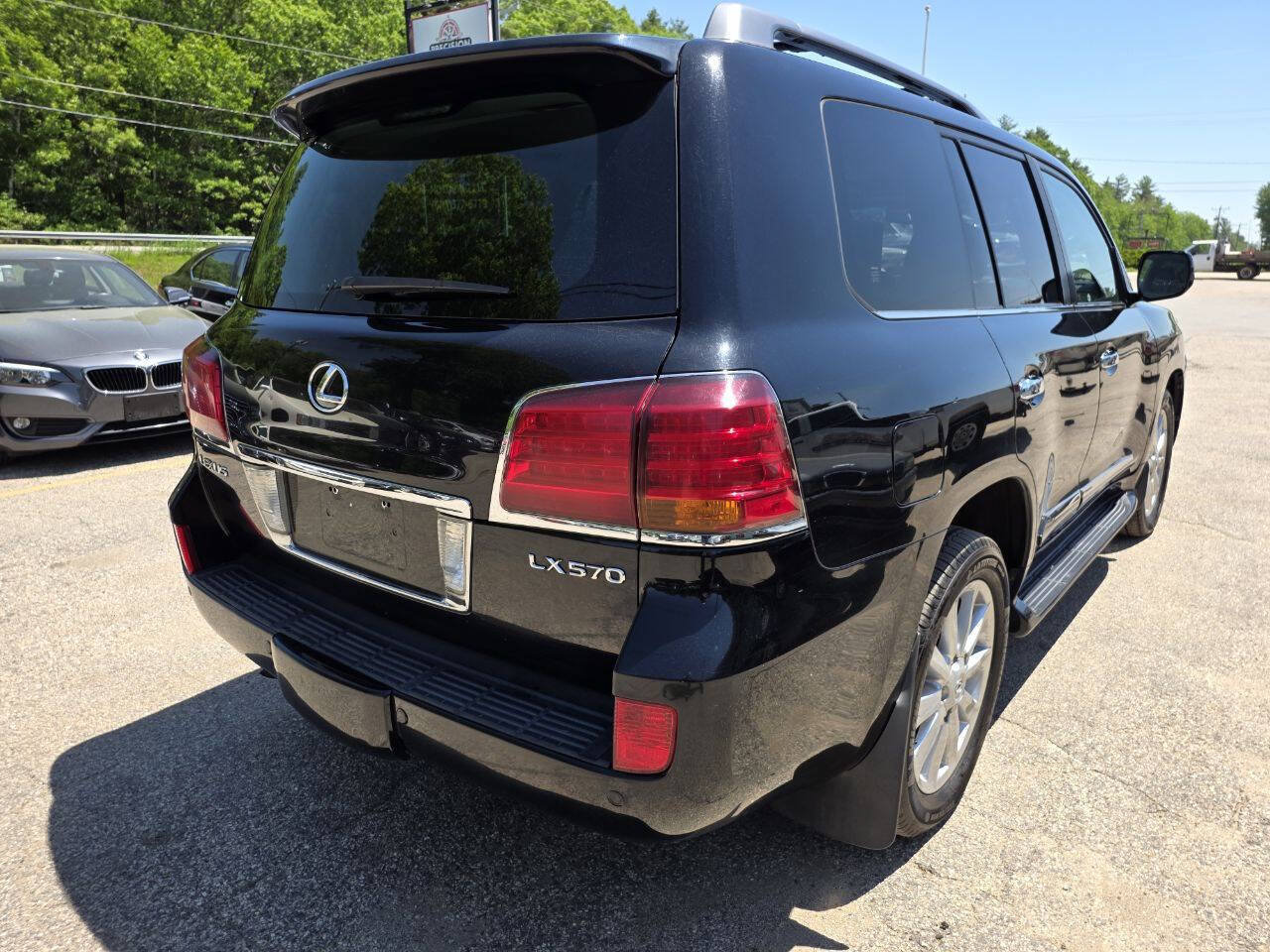 Used 2009 Lexus LX 570 4WD image 9