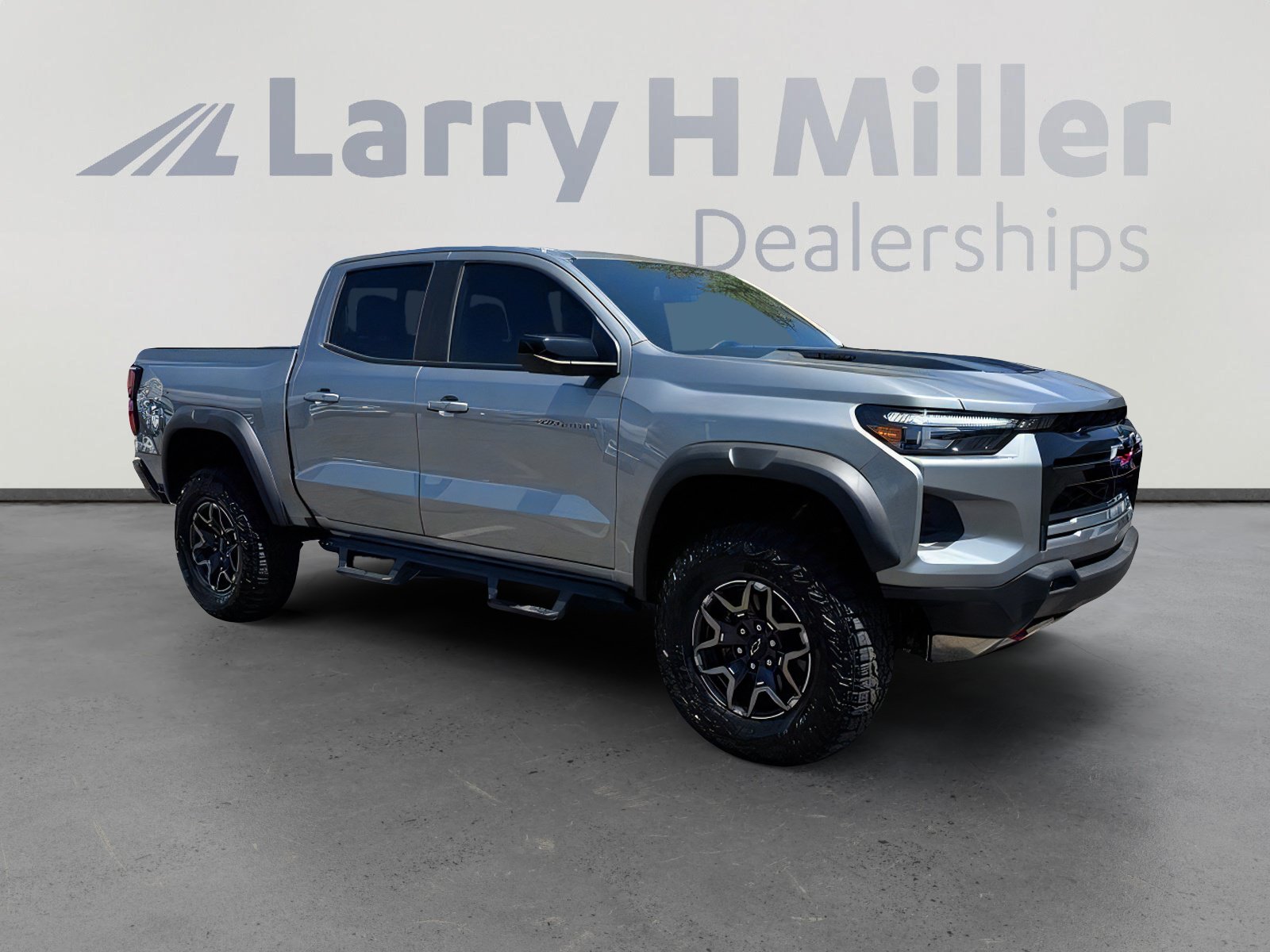 Used 2026 Chevrolet Colorado ZR2 AWD/4WD image 7