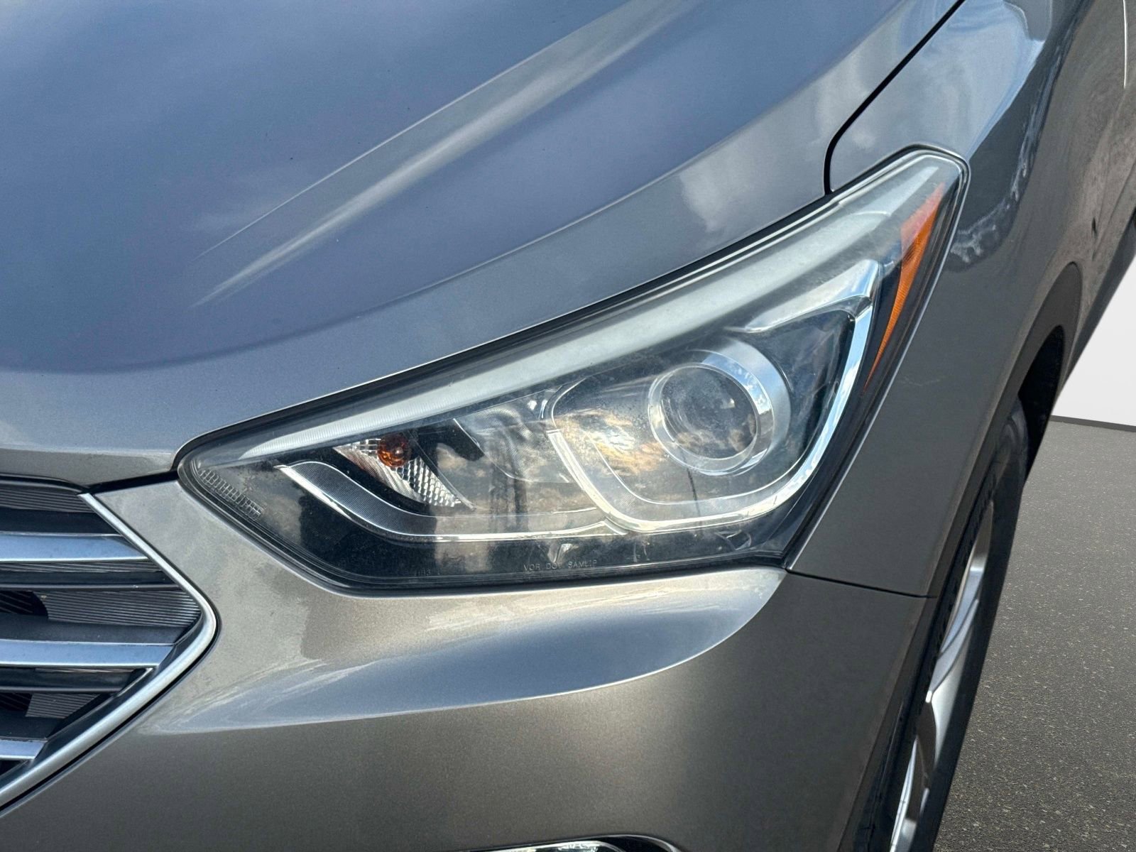 Used 2018 Hyundai Santa Fe Sport w/ 2.4L Value Package 02 image 9