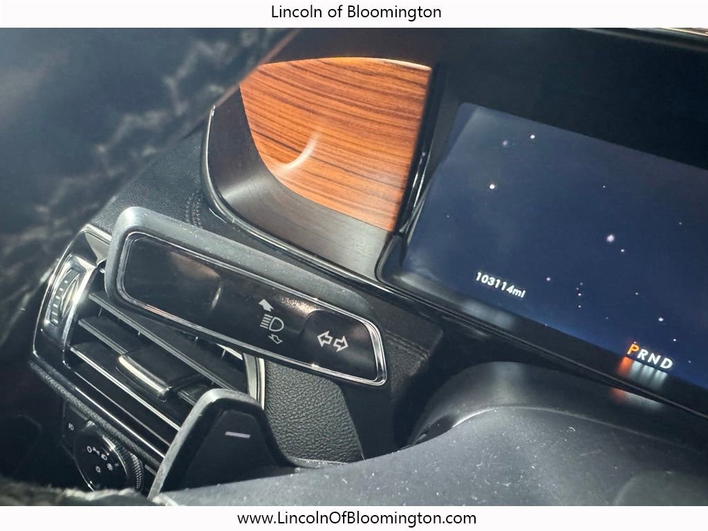 Used 2019 Lincoln Navigator Select AWD/4WD image 50