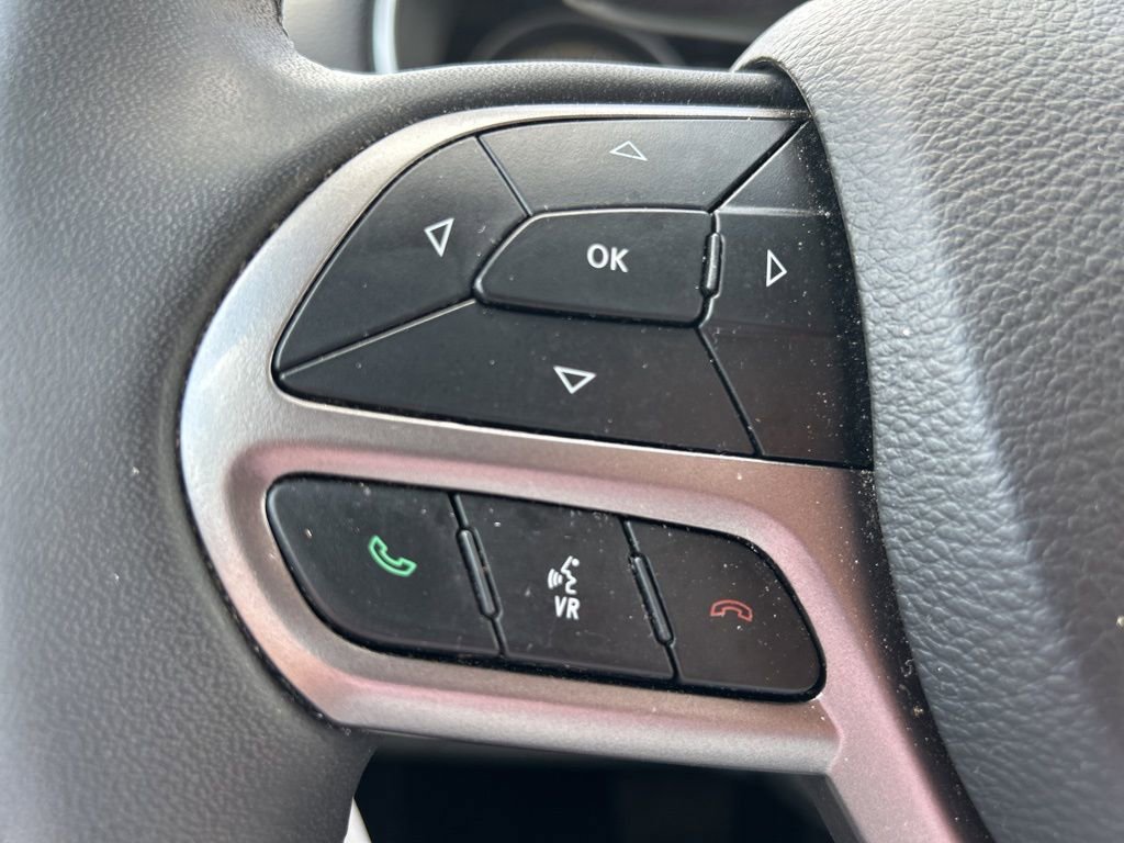 Used 2021 Jeep Cherokee Limited w/ Elite Package image 19