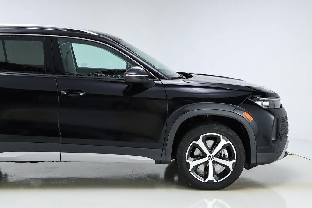 New 2026 Volkswagen Tiguan SE image 50