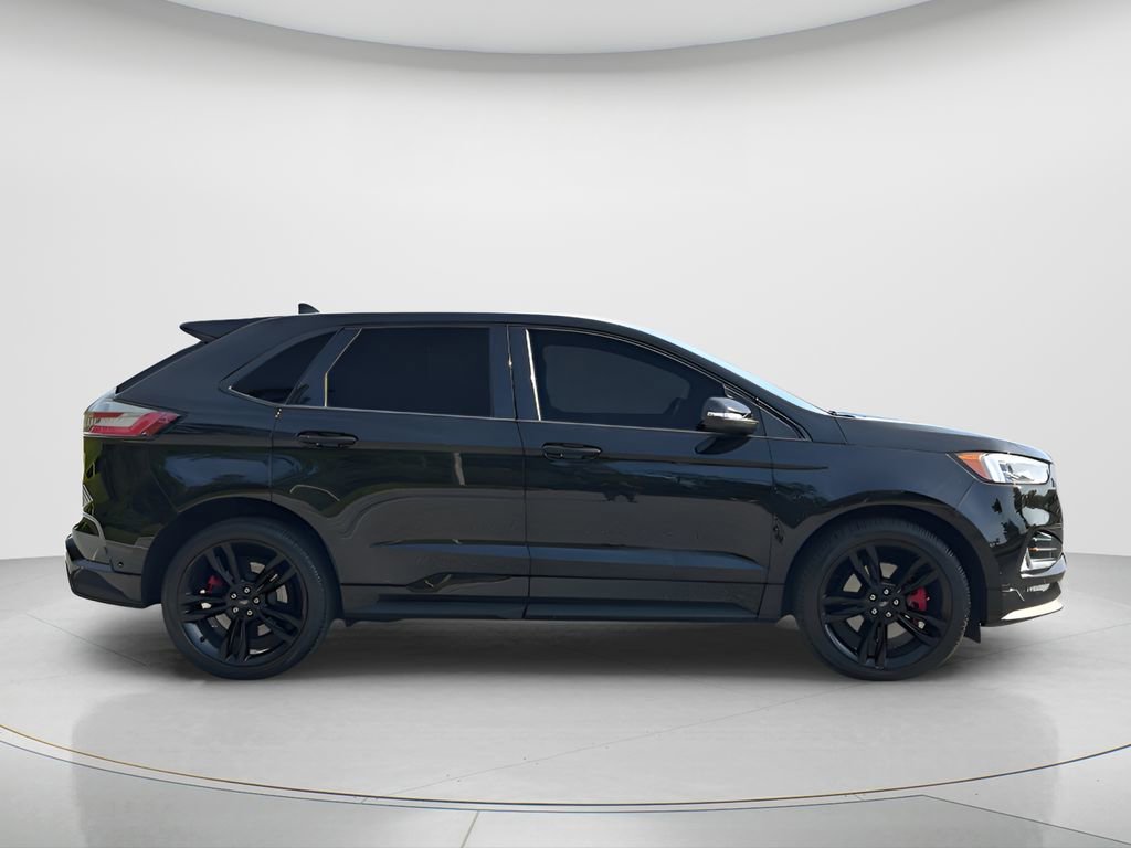 Used 2021 Ford Edge ST w/ Equipment Group 401A AWD/4WD image 4