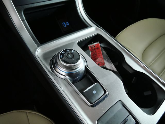 Certified 2024 Ford Edge SEL w/ Convenience Package AWD/4WD image 19