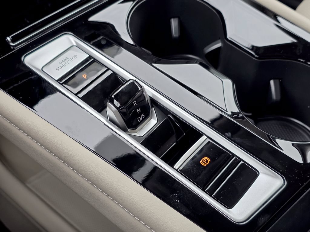 New 2026 Volkswagen Atlas SE FWD image 16