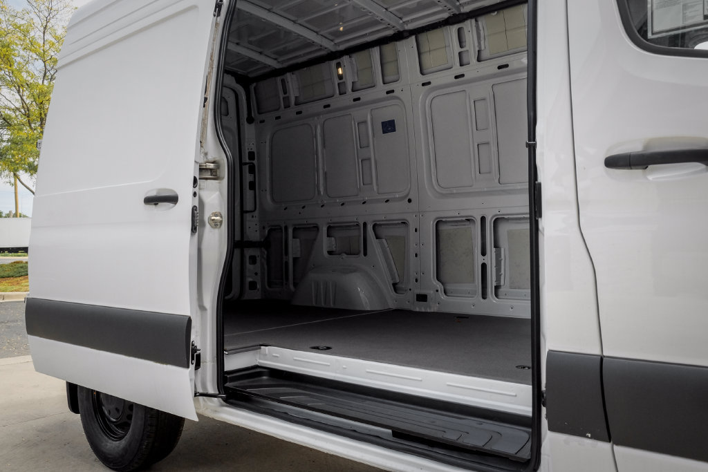 New 2025 Mercedes-Benz Sprinter 2500 image 10