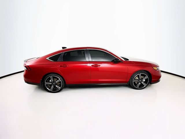 Used 2025 Honda Accord Sport image 2