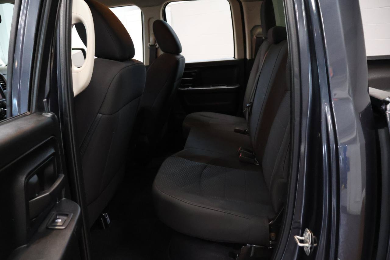 Used 2019 RAM 1500 Express w/ Wheel & Sound Group AWD/4WD image 11