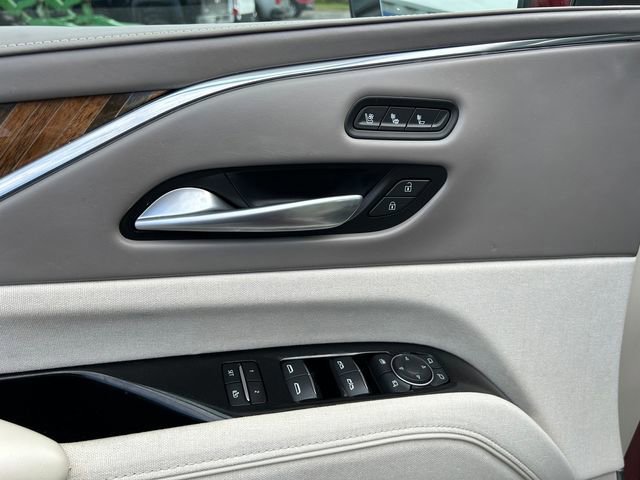 Used 2023 Cadillac Escalade Sport Platinum w/ LPO, ONYX Package image 22