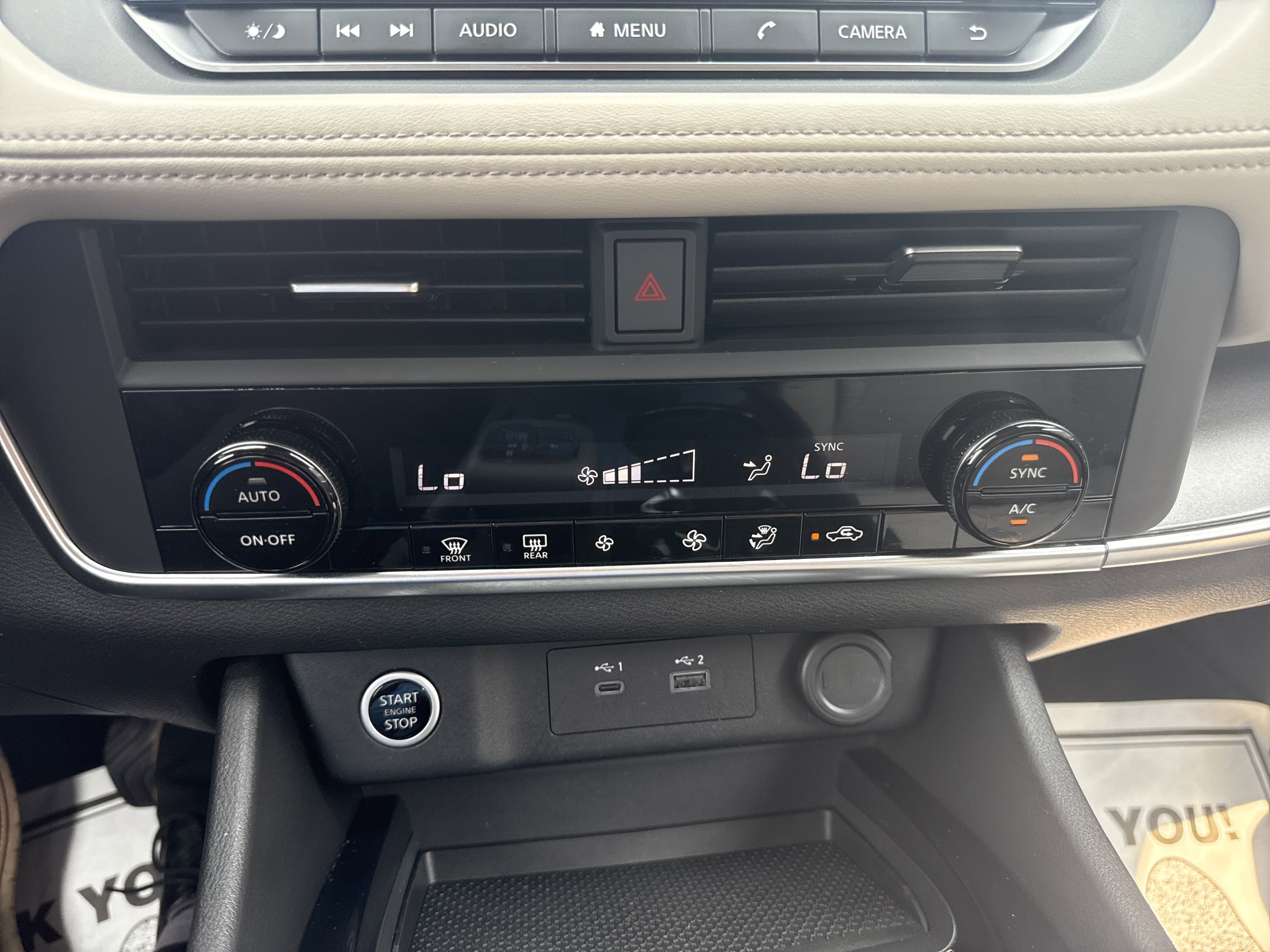 Used 2023 Nissan Rogue SV image 19