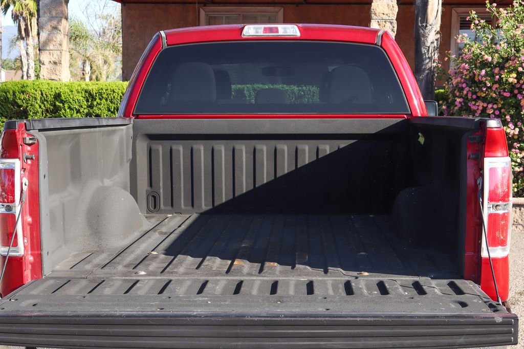 Used 2014 Ford F150 XLT w/ XLT Chrome Package image 8