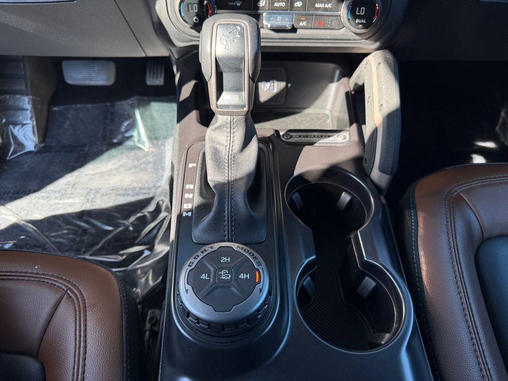 Used 2024 Ford Bronco Outer Banks image 19