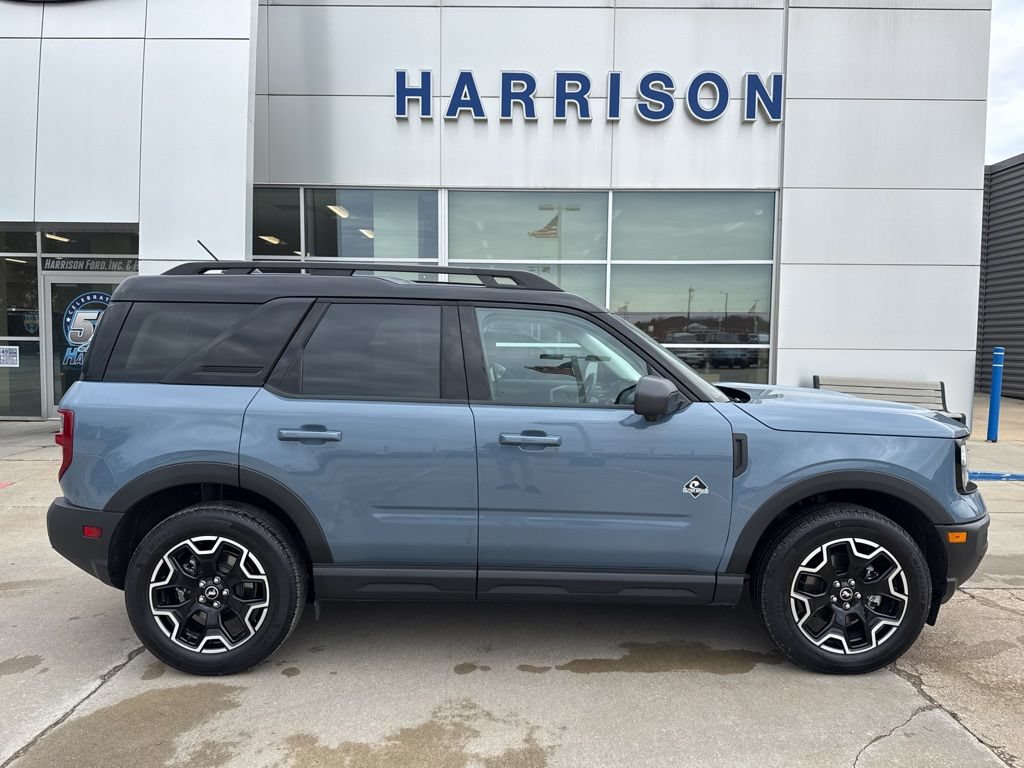 Used 2025 Ford Bronco Sport Outer Banks w/ Outer Banks Tech Package+ AWD/4WD image 4